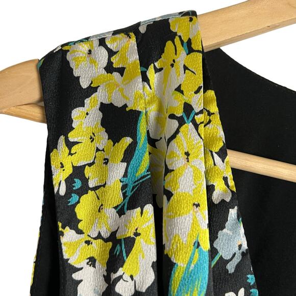 Slate & Willow Black Mixed-Media Floral Polka Dot Sheath V-Neck Dress 12 - Picture 6 of 13